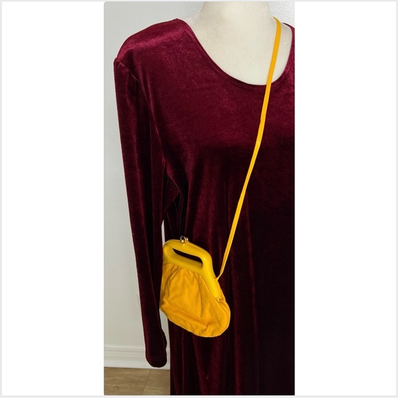 made in Italy for Eaton Handbags - Crossbody/shoulder/handle purse-2 shades of yellow-fine Italian leather-vintage